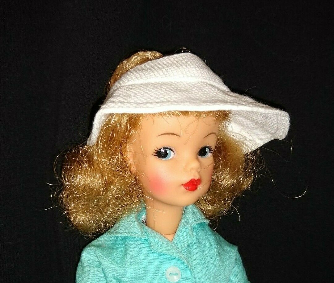 Vintage Ideal Unusual First Issue Pos'n Tammy Without Braid In Tee Time Outfit
